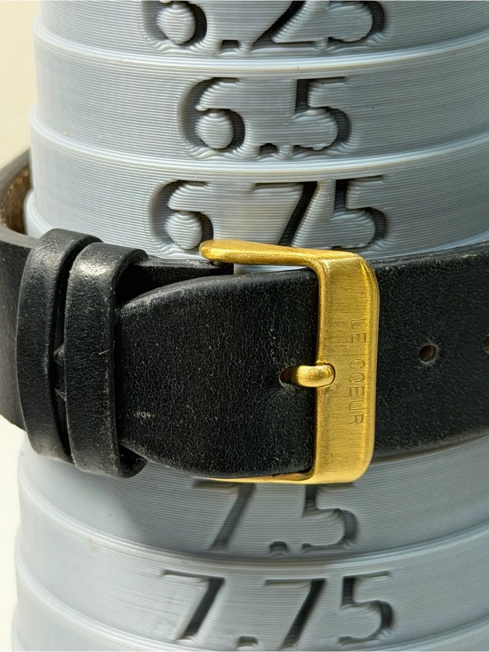 LE COEUR Minimalist Gold Tone Watch Genuine Leather 44.5mm